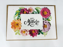 Load image into Gallery viewer, Mothers Day Flower Frame Card
