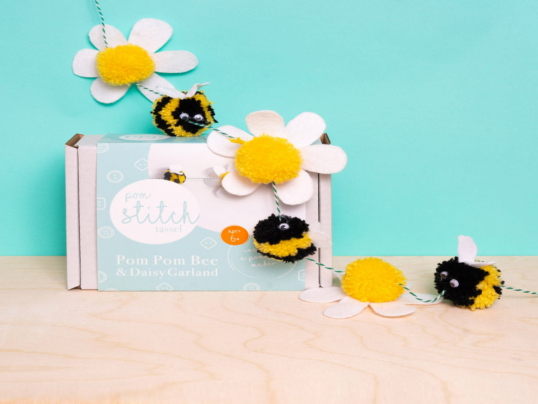 Pom Pom Bee & Daisy Garland Craft Kit